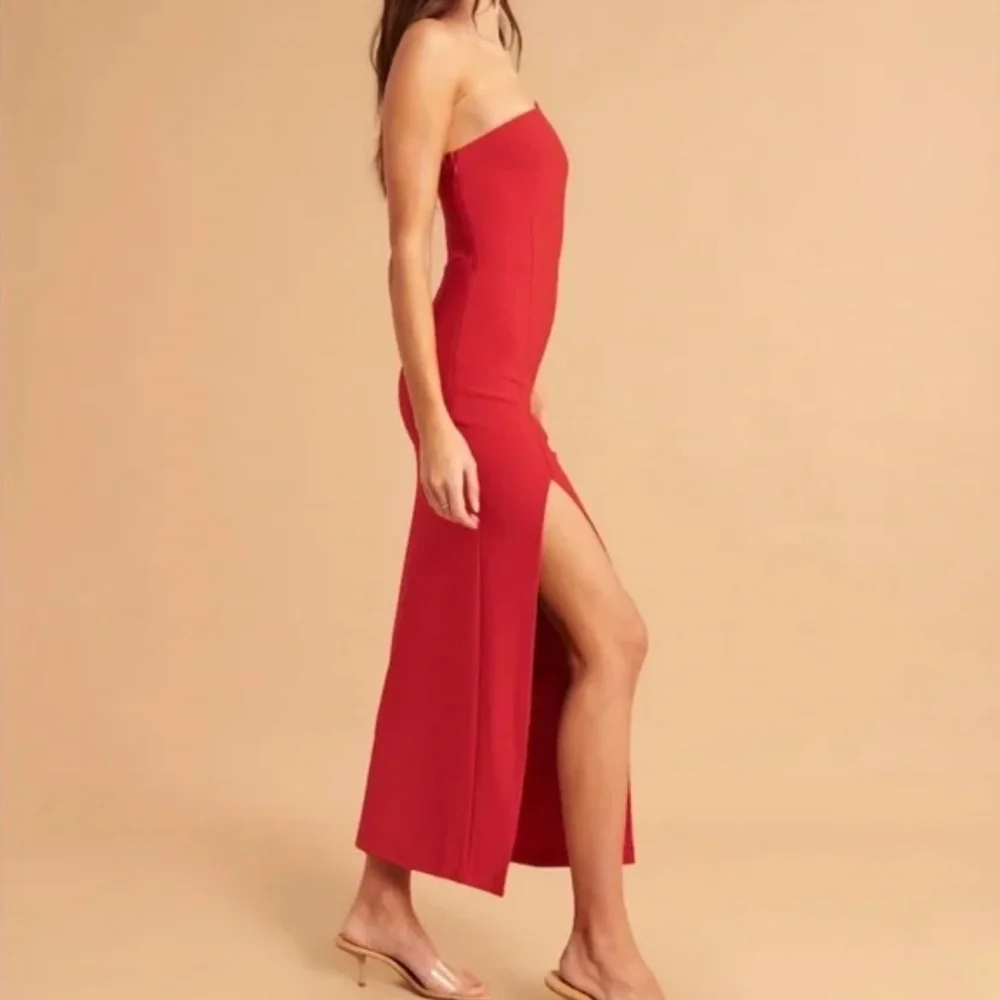 VIRAL Abercrombie & Fitch Asymmetrical One Shoulder Maxi Dress